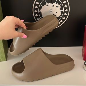 Yeezy Slides